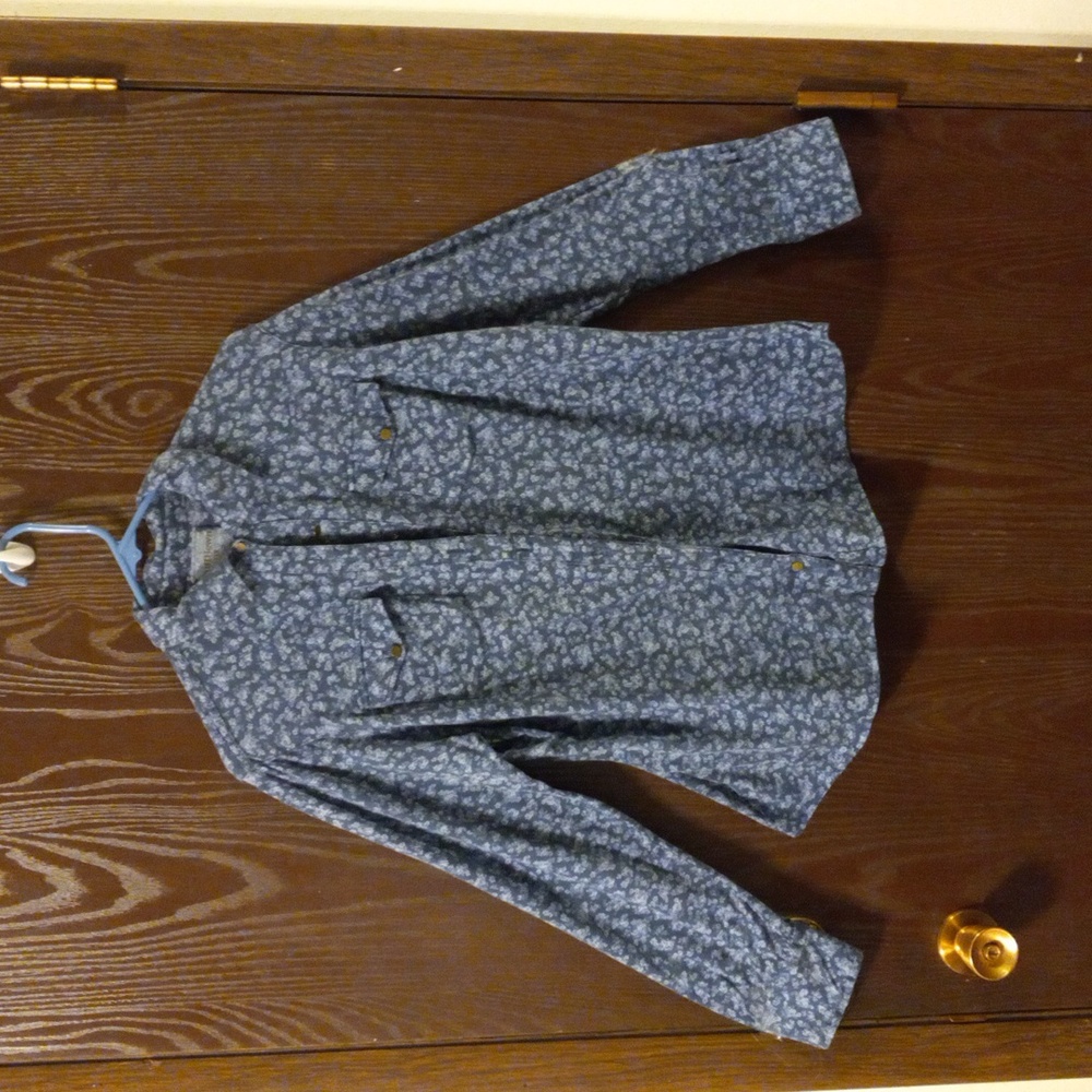 RuffHewn long-sleeved western style floral brushed cotton shirt. Blue. Size 1X